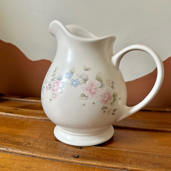 Pfaltzgraff Kitchen Pfaltzgraff Tea Rose 64 Oz Pitcher Countryside
